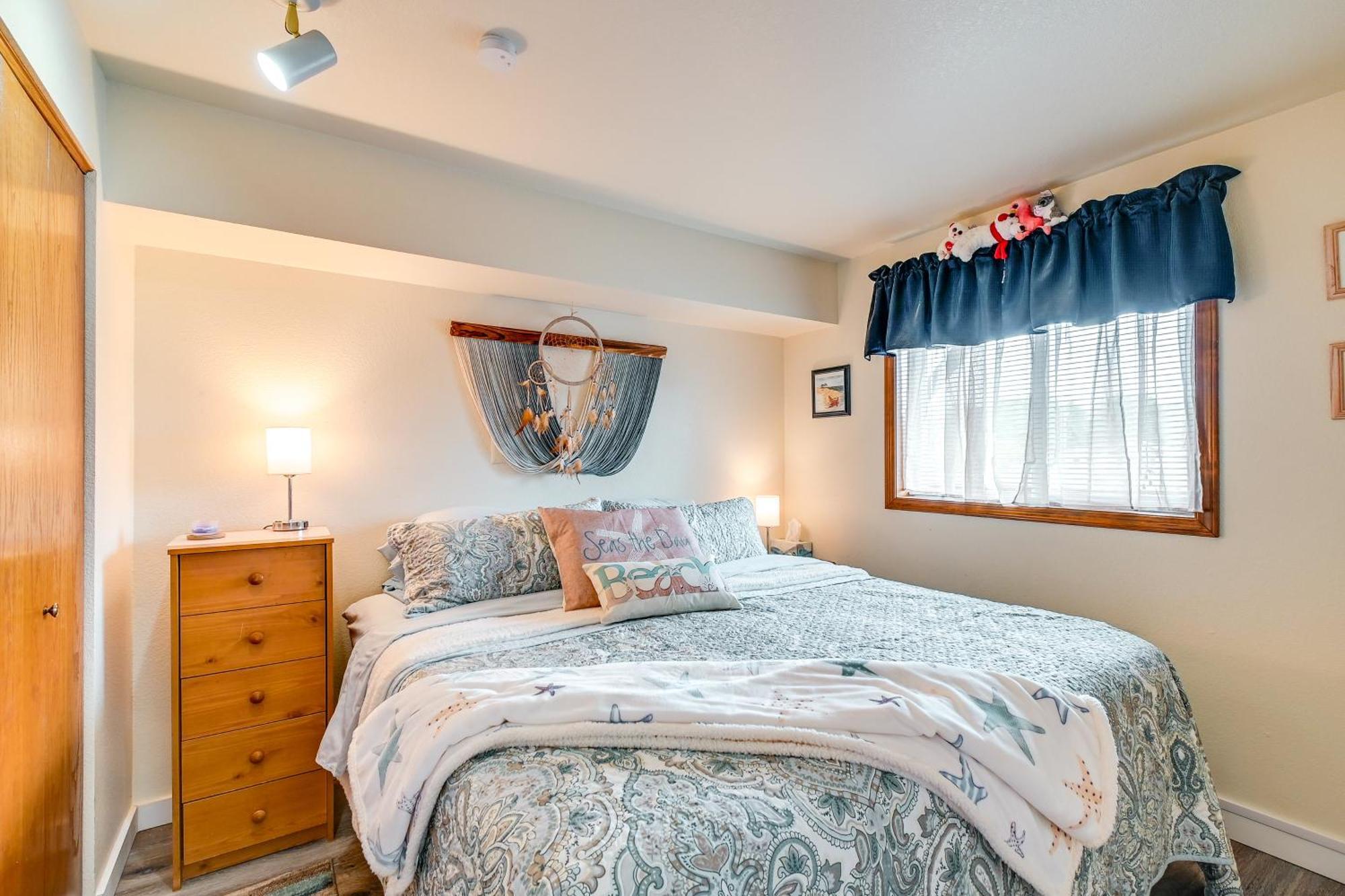 Ocean Shores Condo With Balcony Less Than 1 Mi To Beach! Exterior photo